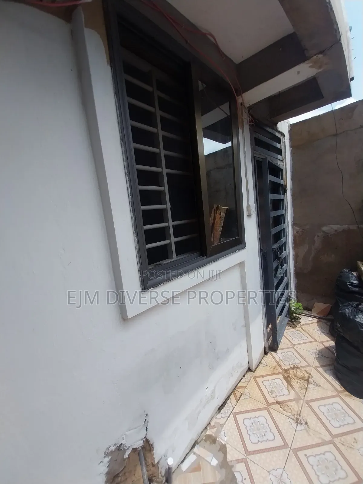 1bdrm Apartment in Paris Villa, Teshie for rent