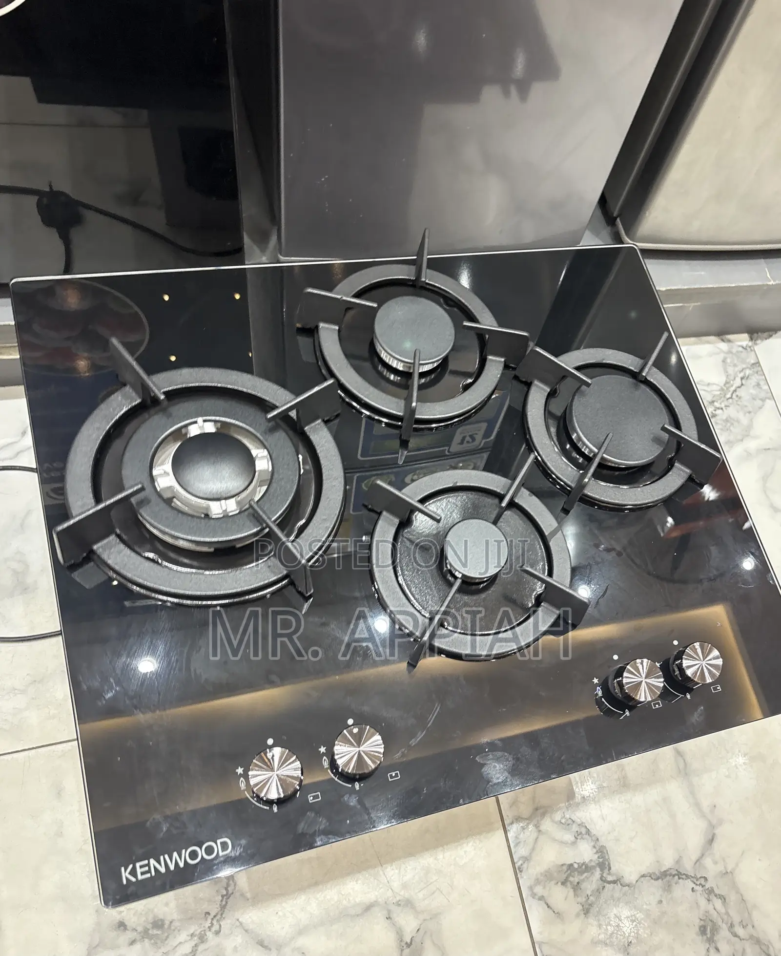 Sleek Kenwood 4 Gas Hob(Tempered Glass) Black 