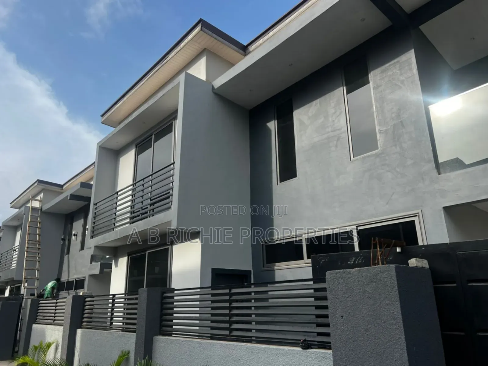 3bdrm Townhouse/Terrace in Ab Richie Properties, Papao for sale