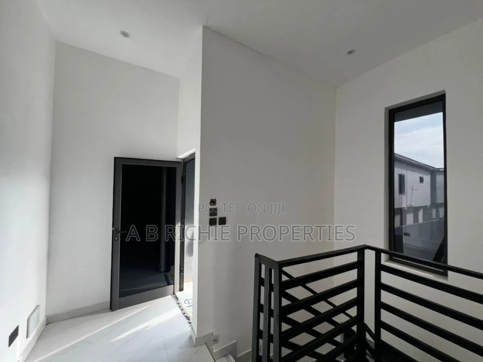 3bdrm Townhouse/Terrace in Ab Richie Properties, Papao for sale