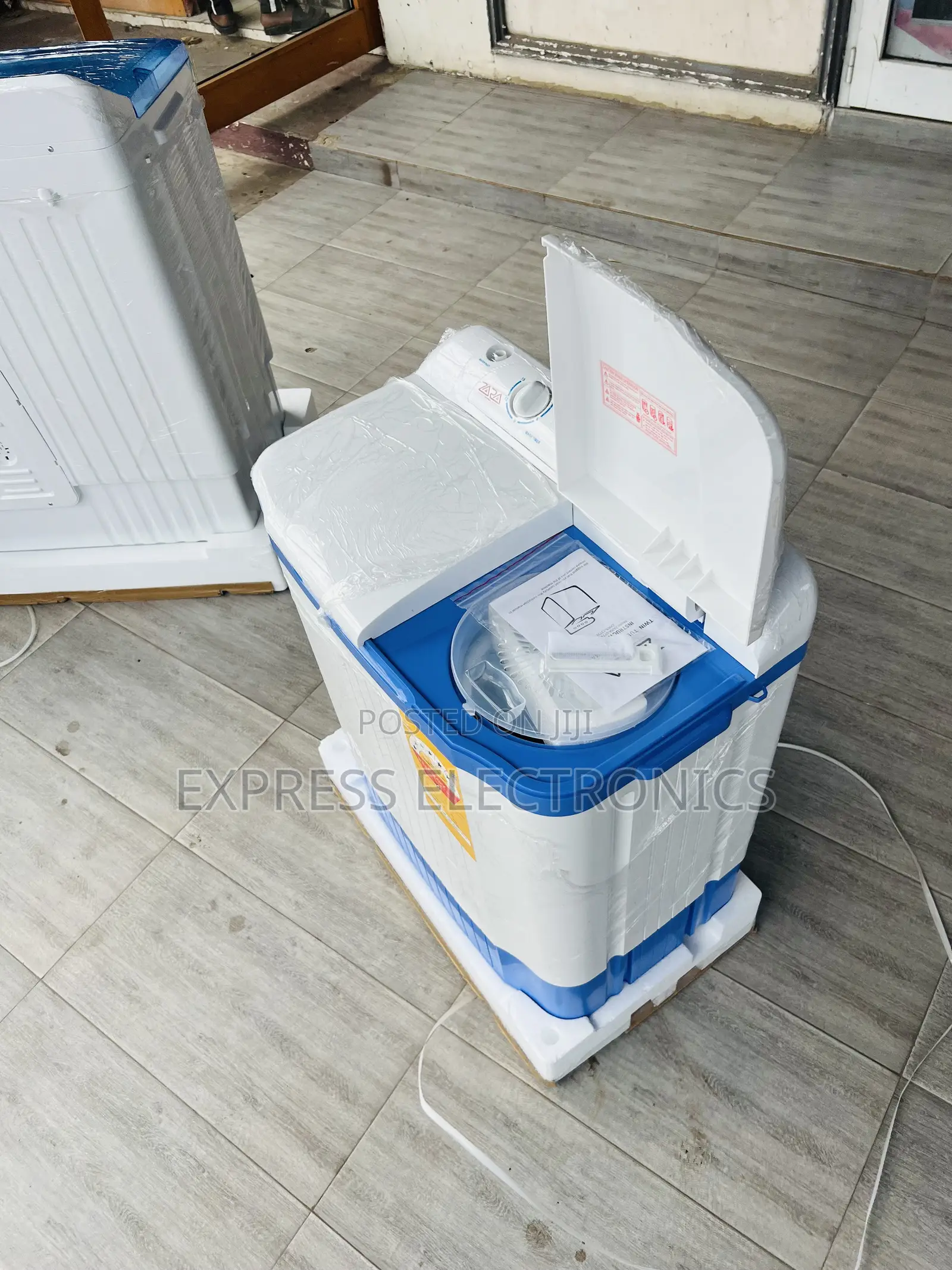 High Quality Sleek Washing Machine Wash and Spin 7kg