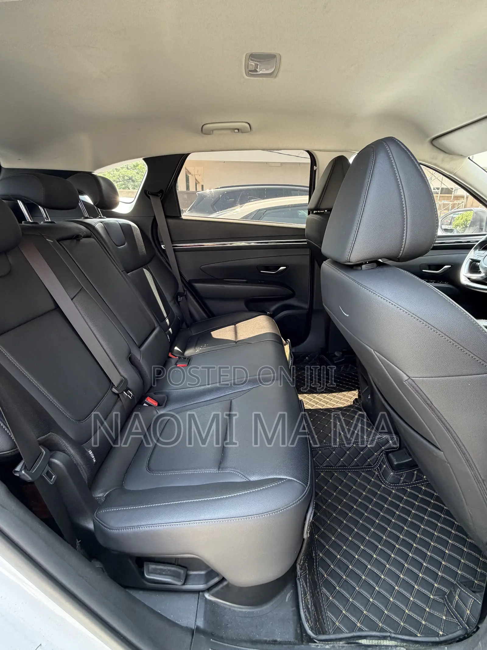 Hyundai Tucson Hybrid 2024 White
