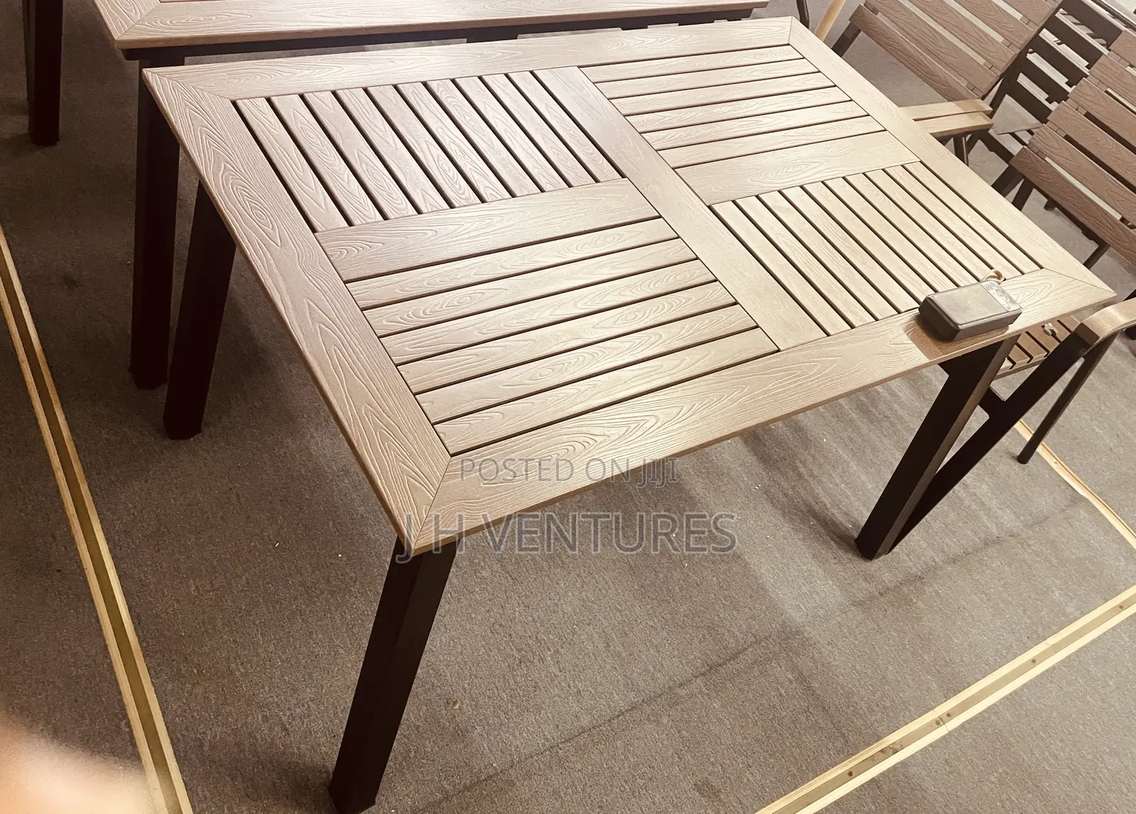 Waterproof Outdoor Dining Table