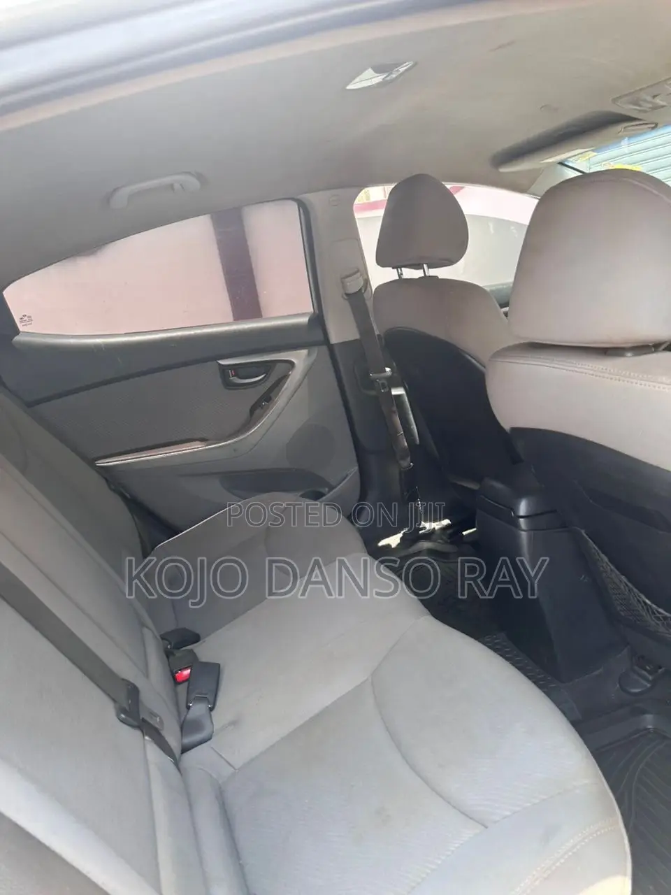 Hyundai Elantra SE 4dr Sedan (1.8L 4cyl 6M) 2014 Silver
