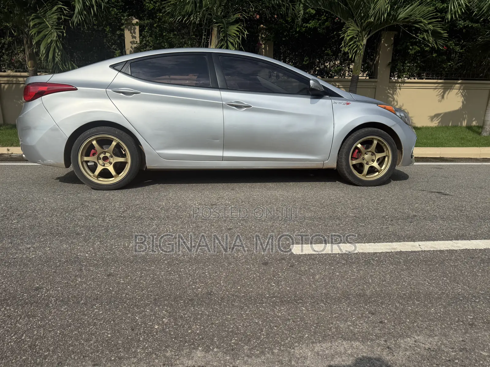Hyundai Avante 2011 Silver