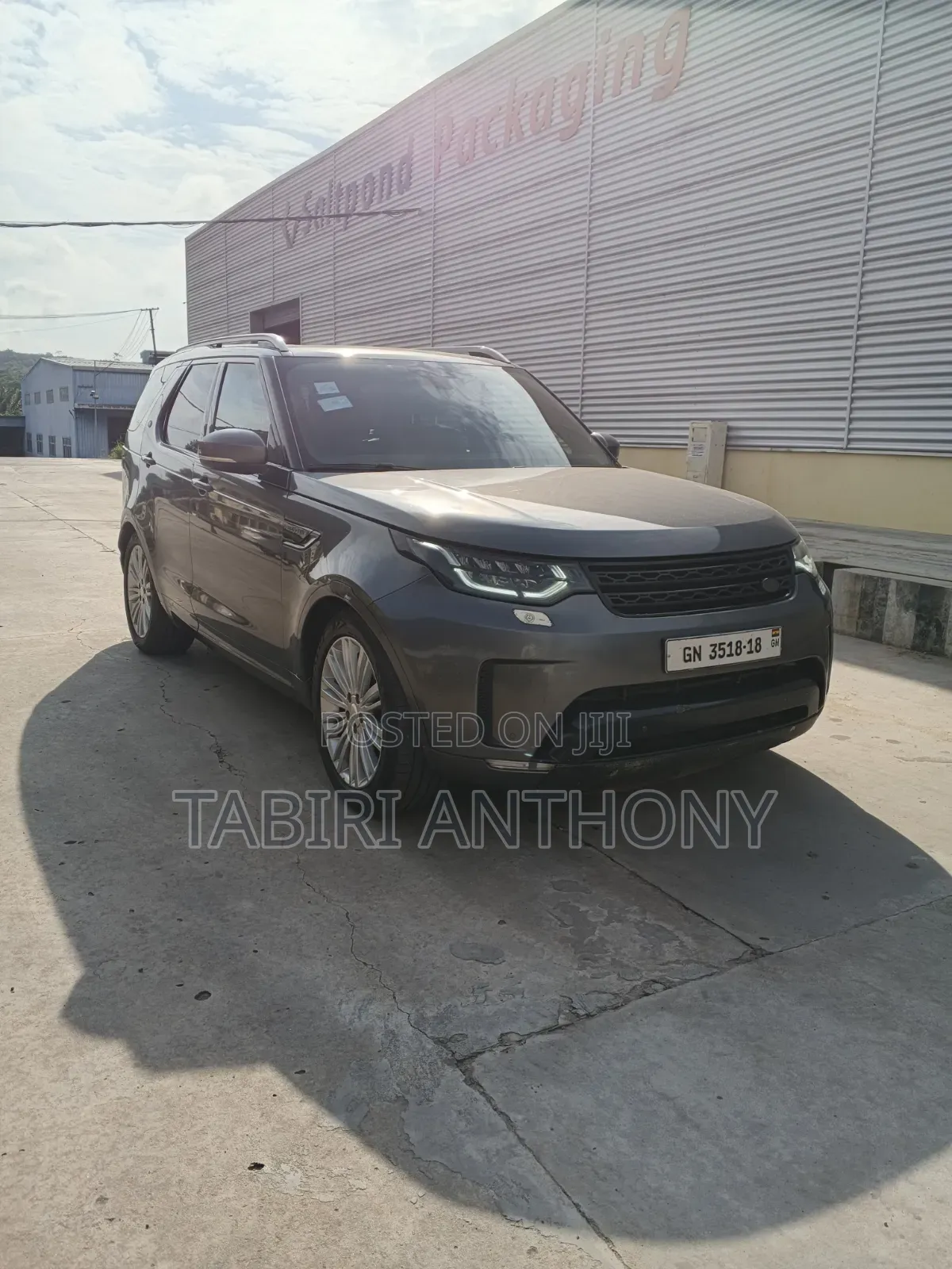 Land Rover Discovery 2018 Gray