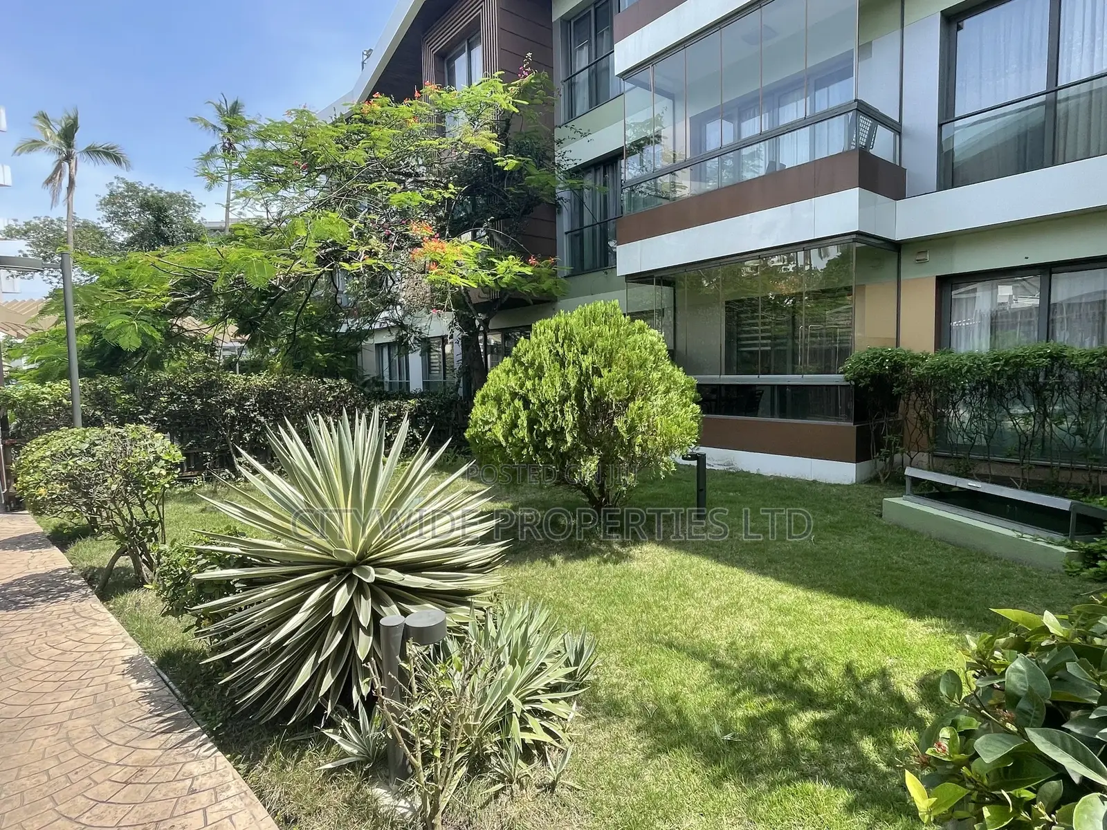 Furnished 2bdrm Apartment in Cantonments, US Embassy Area for sale
