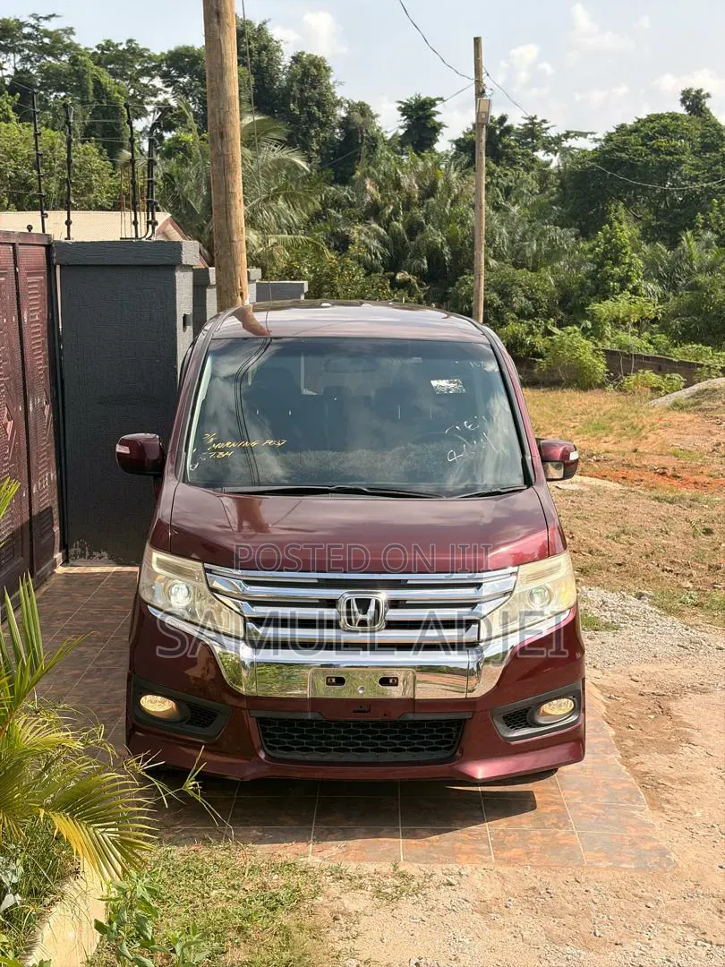 Honda Stepwgn 2013 Burgundy