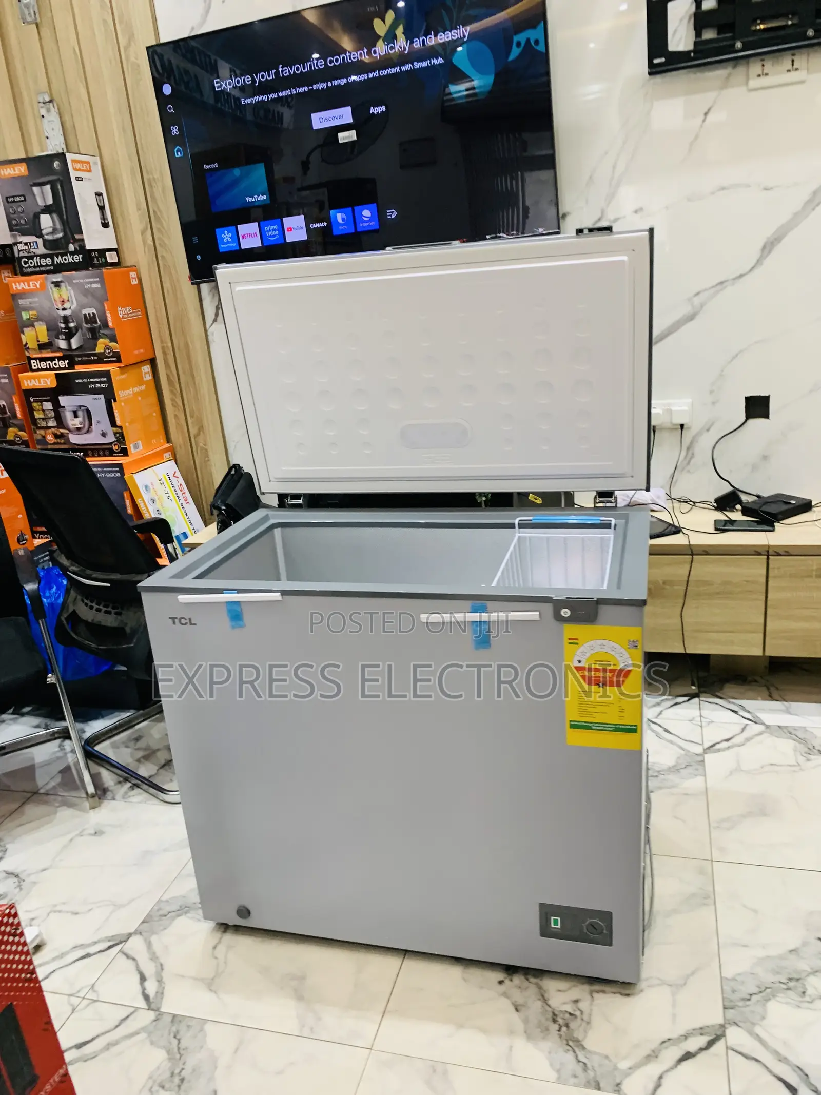 Lovely New Chest Freezer Single Door TCL 200lts