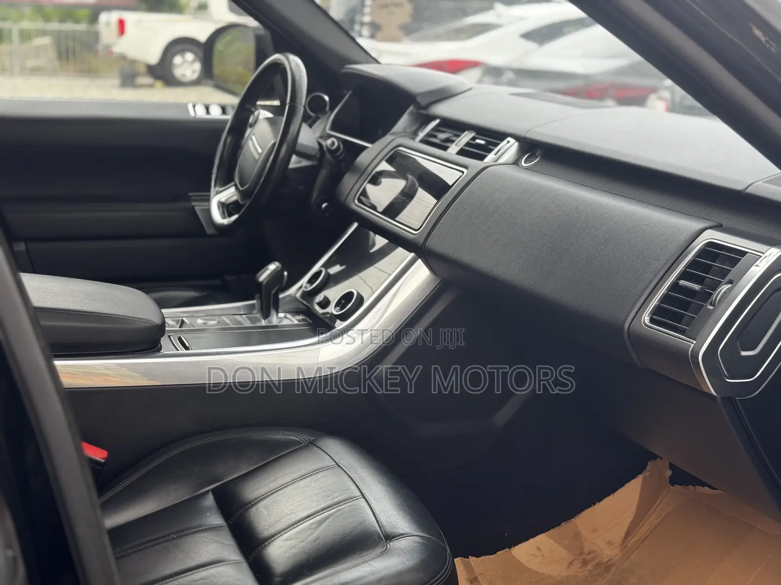 Land Rover Range Rover Sport SE 2018 Black