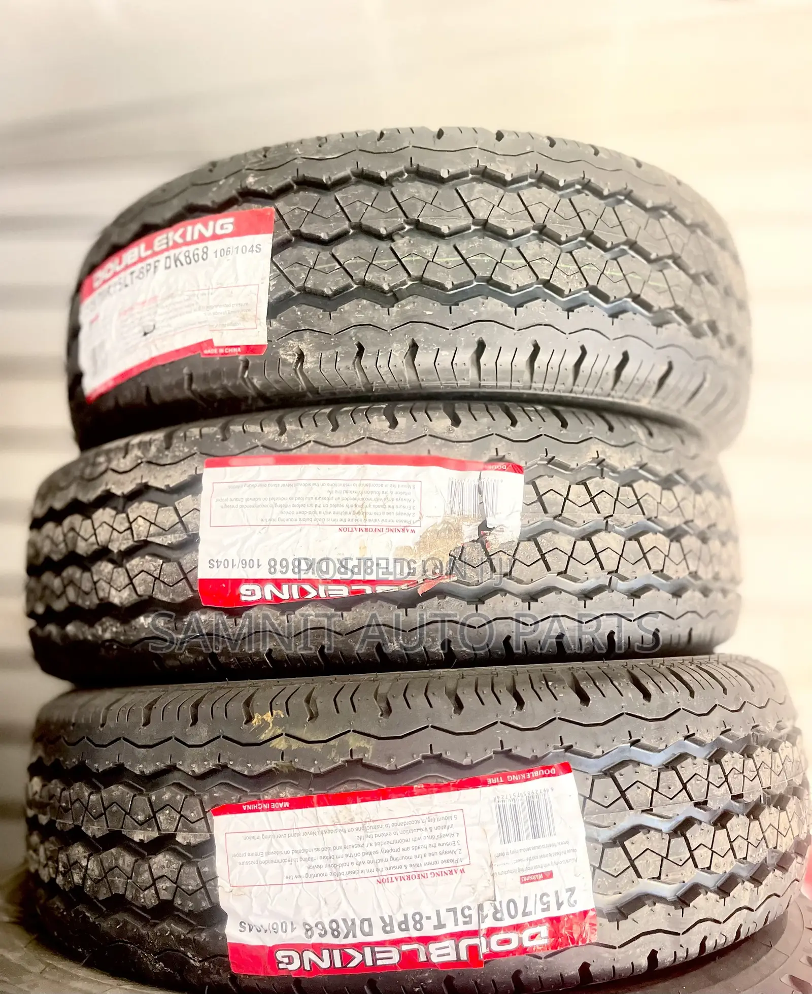 Double King 215/70r15LT