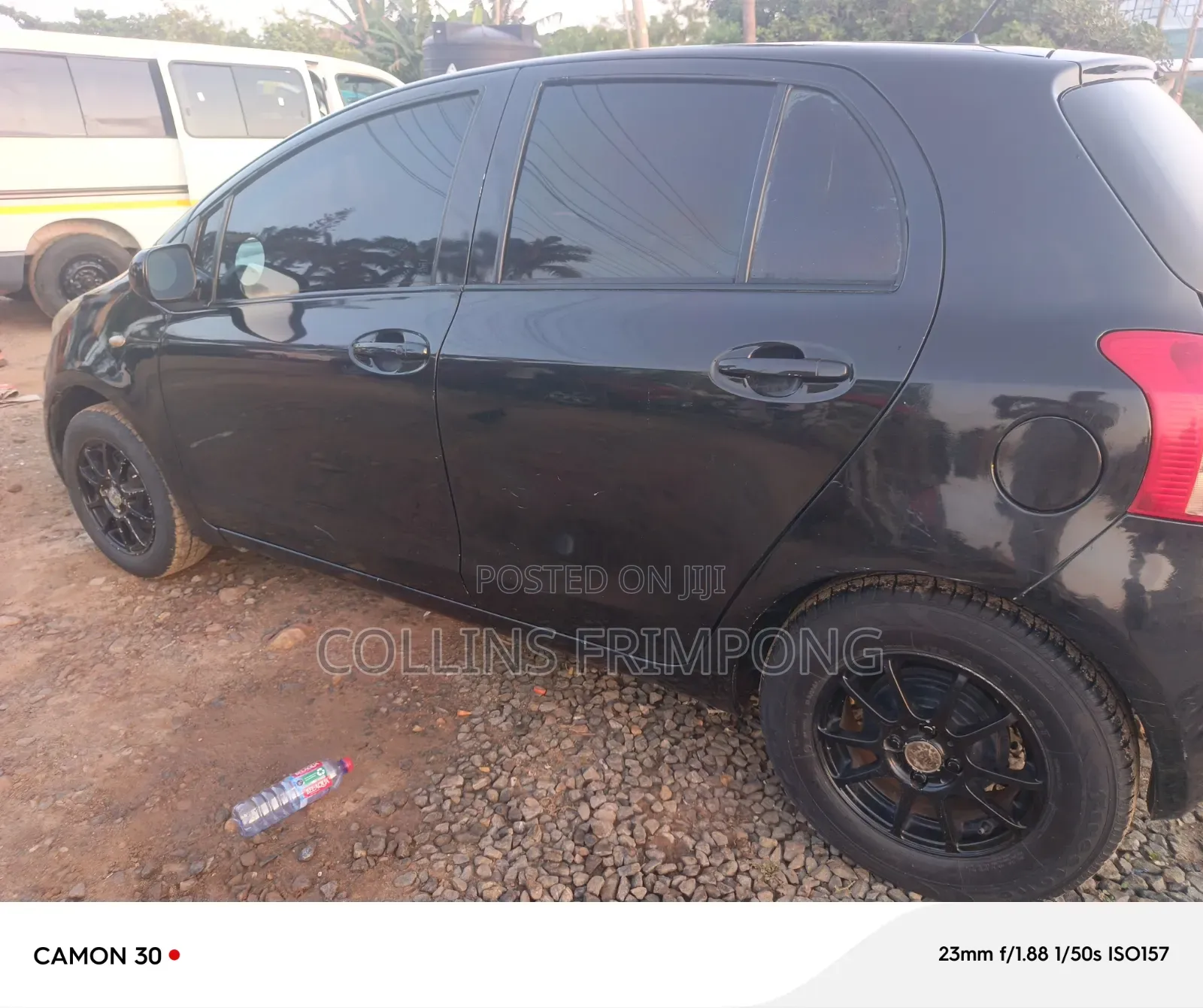 Toyota Vitz 2009 Black
