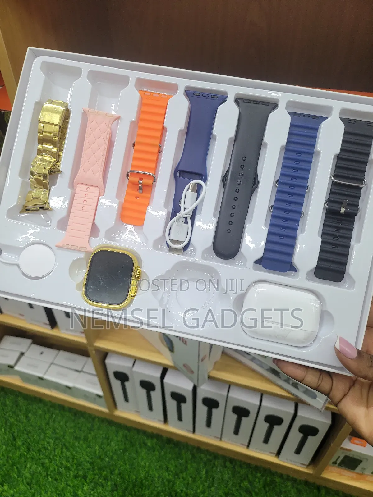 Smart Watch 10in1 With Free Airpods Quality and Reliable