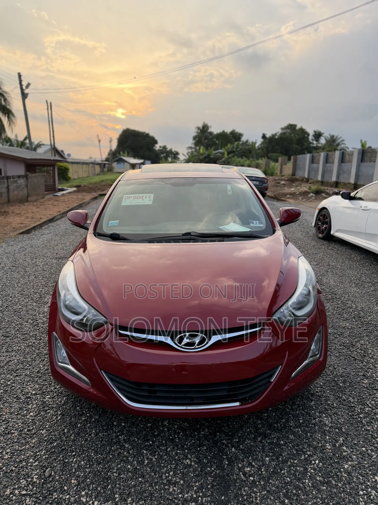 Hyundai Elantra Limited Sedan FWD (1.8L 4cyl 6A) 2016 Red