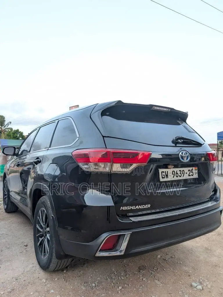 Toyota Highlander SE 2019 Black