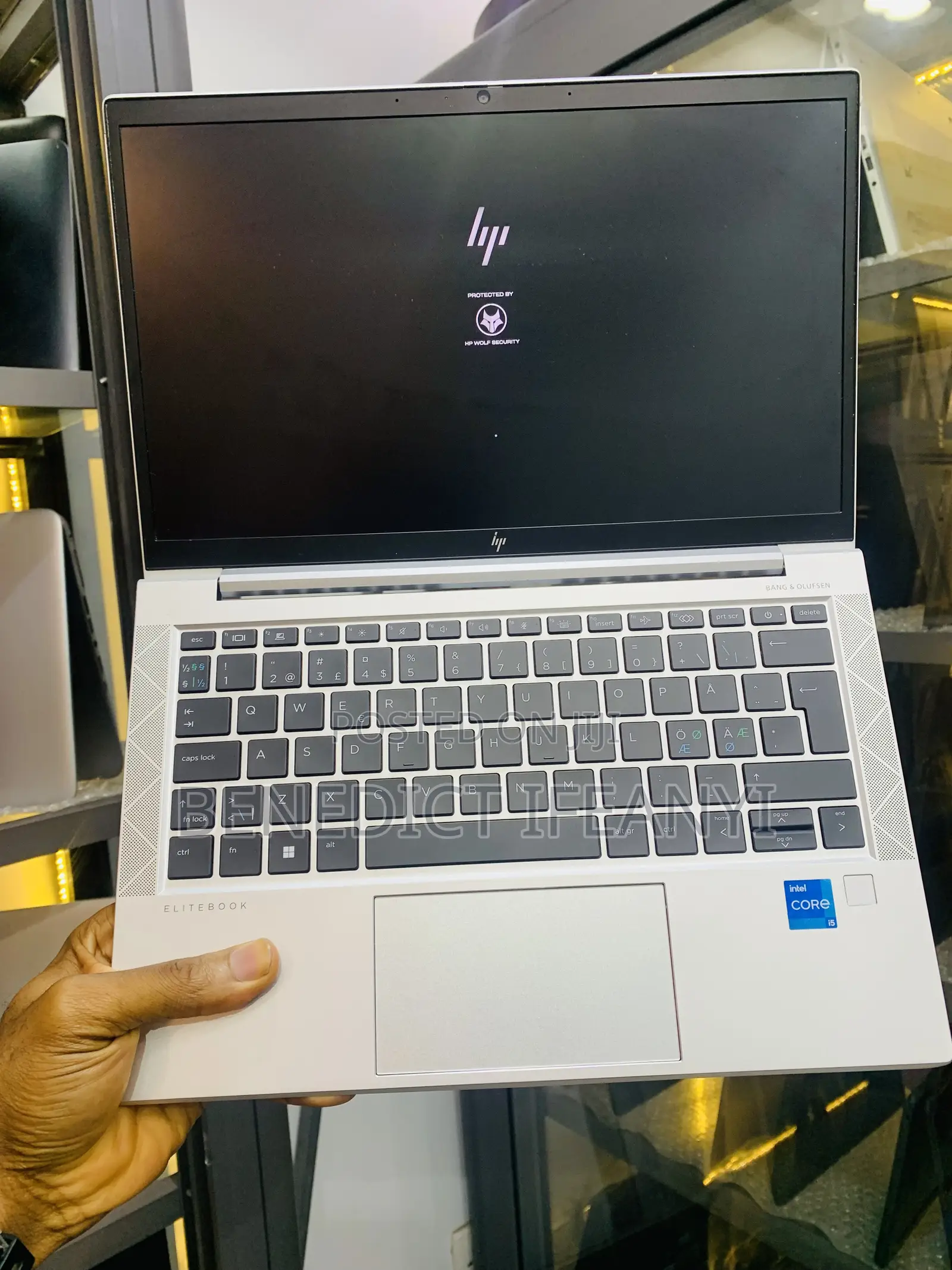 Laptop HP EliteBook 830 G8 8GB Intel Core i5 SSD 512GB