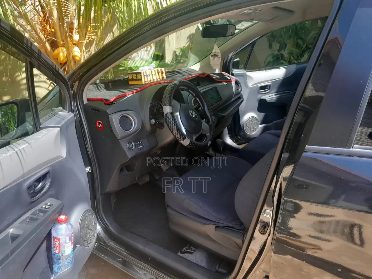 Toyota Vitz 2012 Black