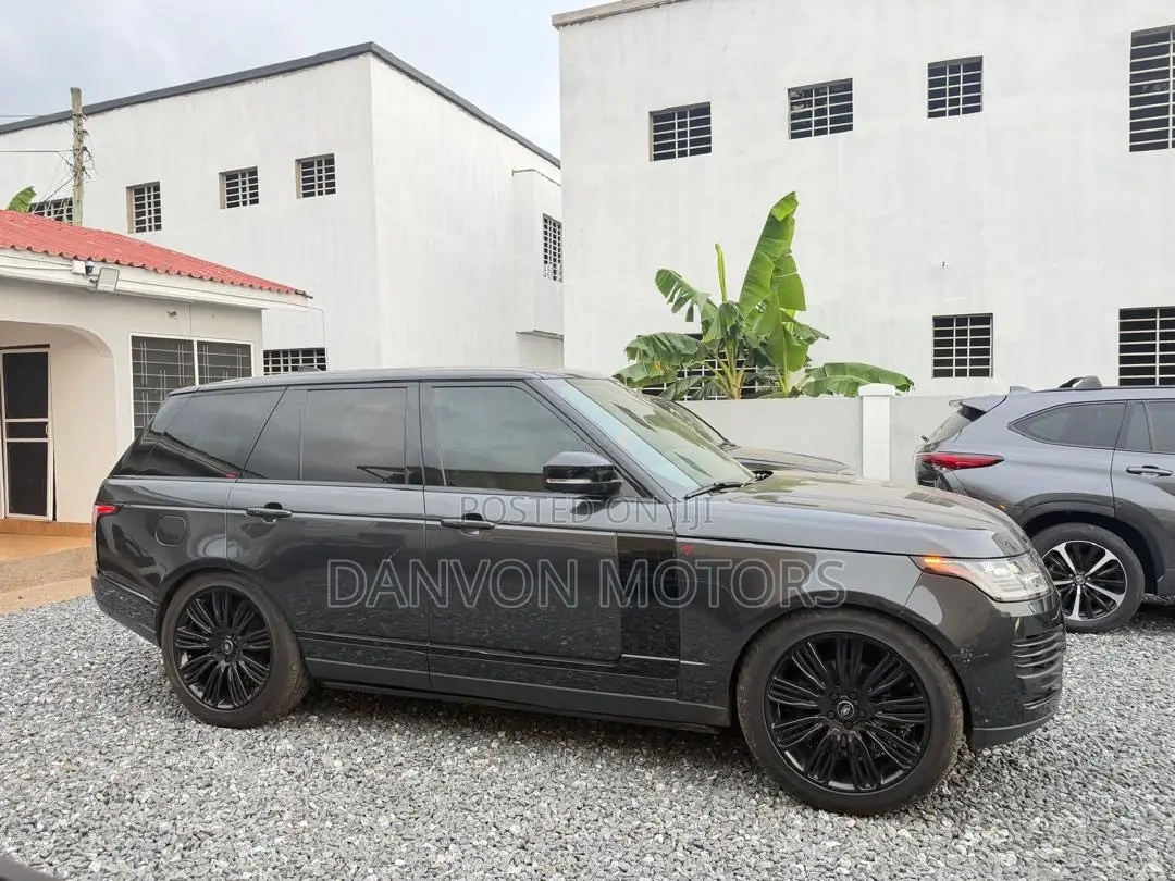 Land Rover Range Rover Vogue 2020 Black