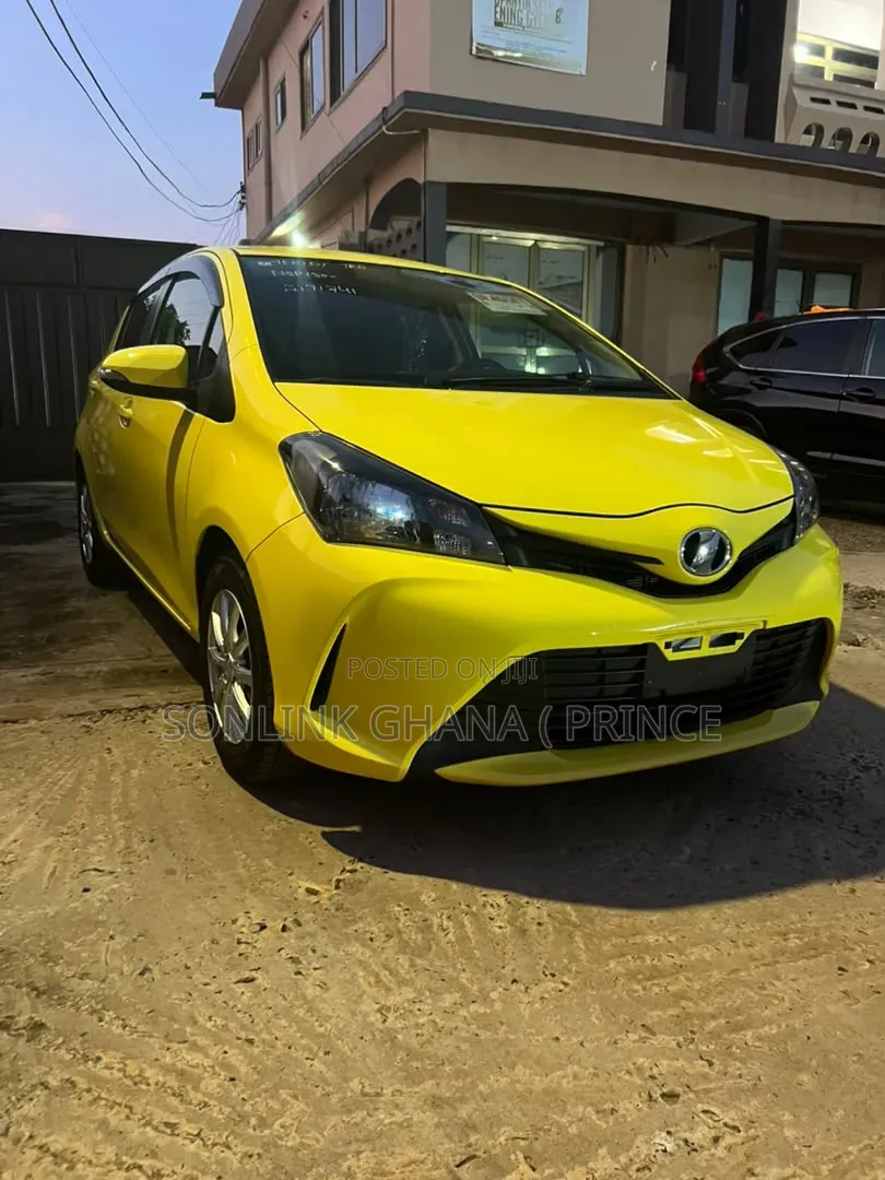 Toyota Vitz 1.3 FWD 5dr 2015