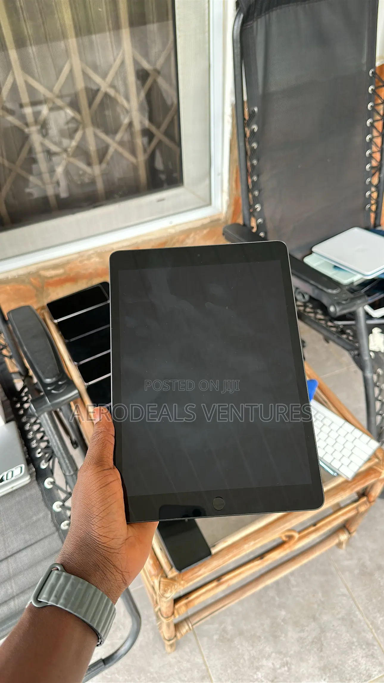 Apple iPad 10.2 (2020) 32 GB Black