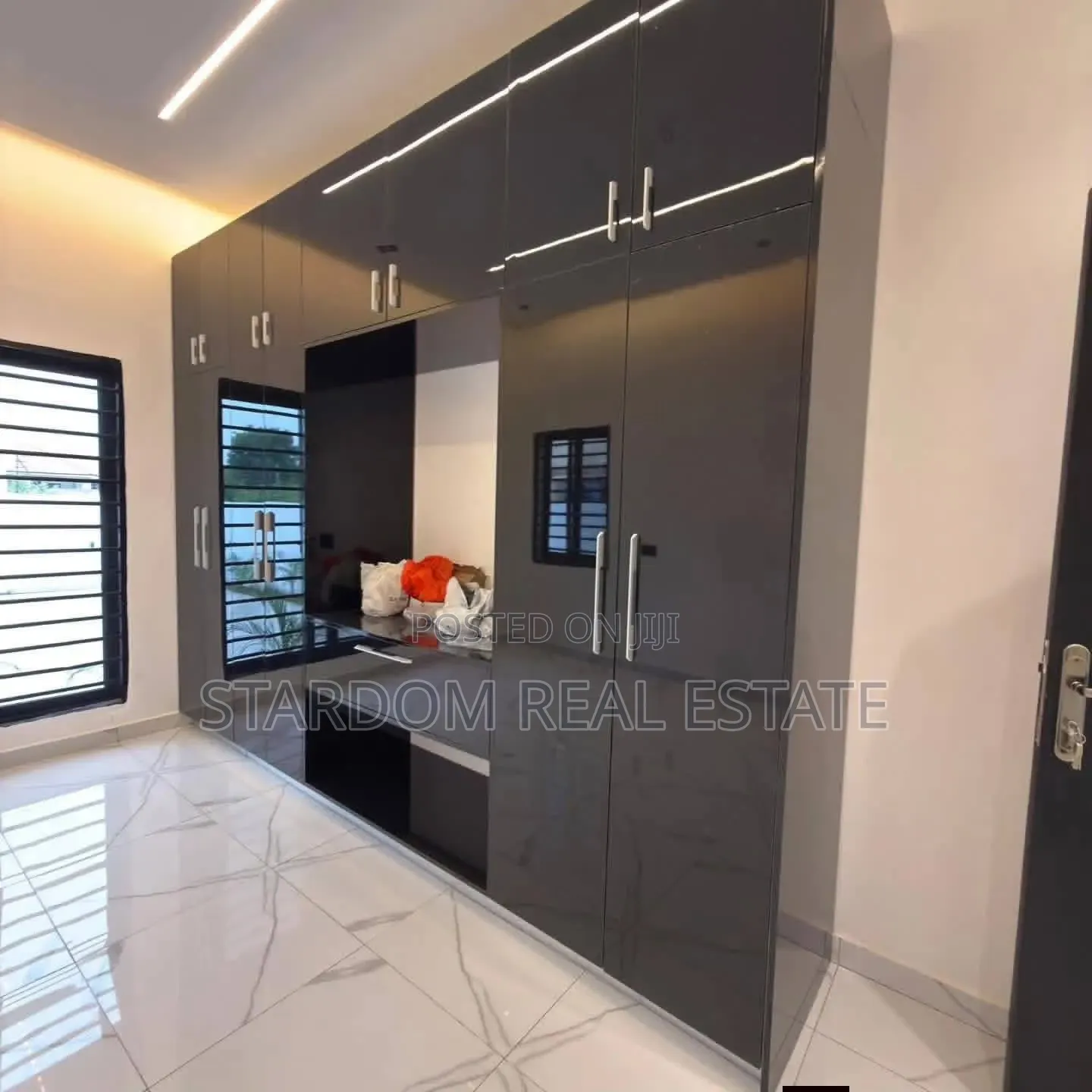 3bdrm Bungalow in Adenta, New Legon for sale