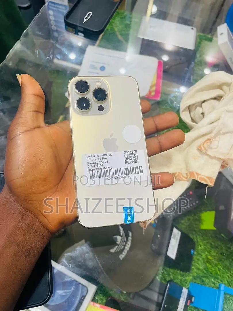 New Apple iPhone 12 Pro 128 GB Gold