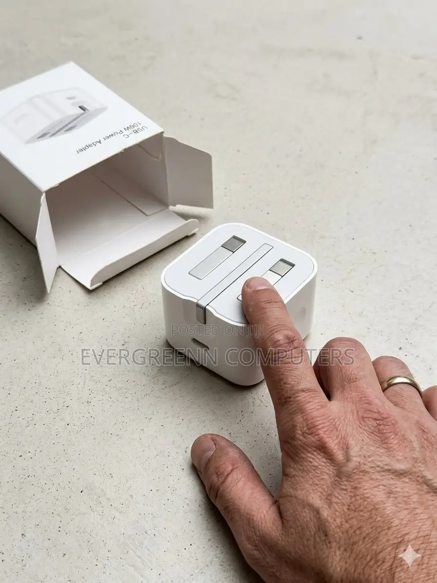 Brand New 100w Usb-C Fast Charger Power Adapter