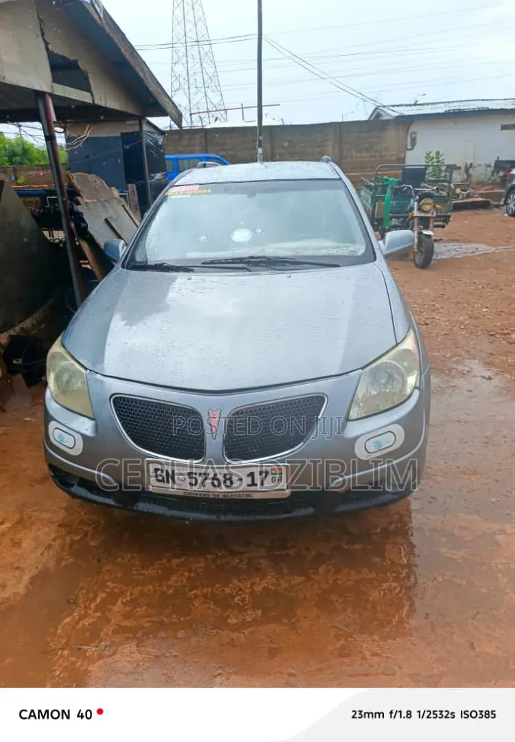 Pontiac Vibe 2007 Gray