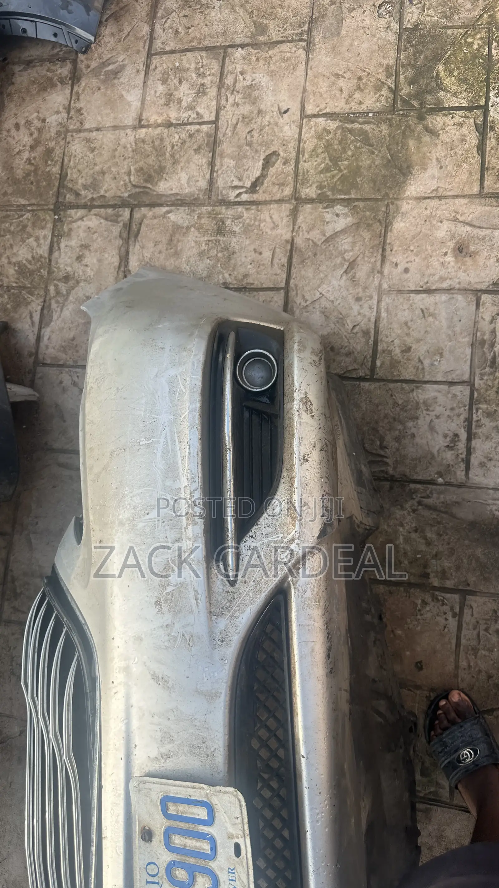 Chrystler 200, 2008-2010 Front Bumper Complete Available as Seen
