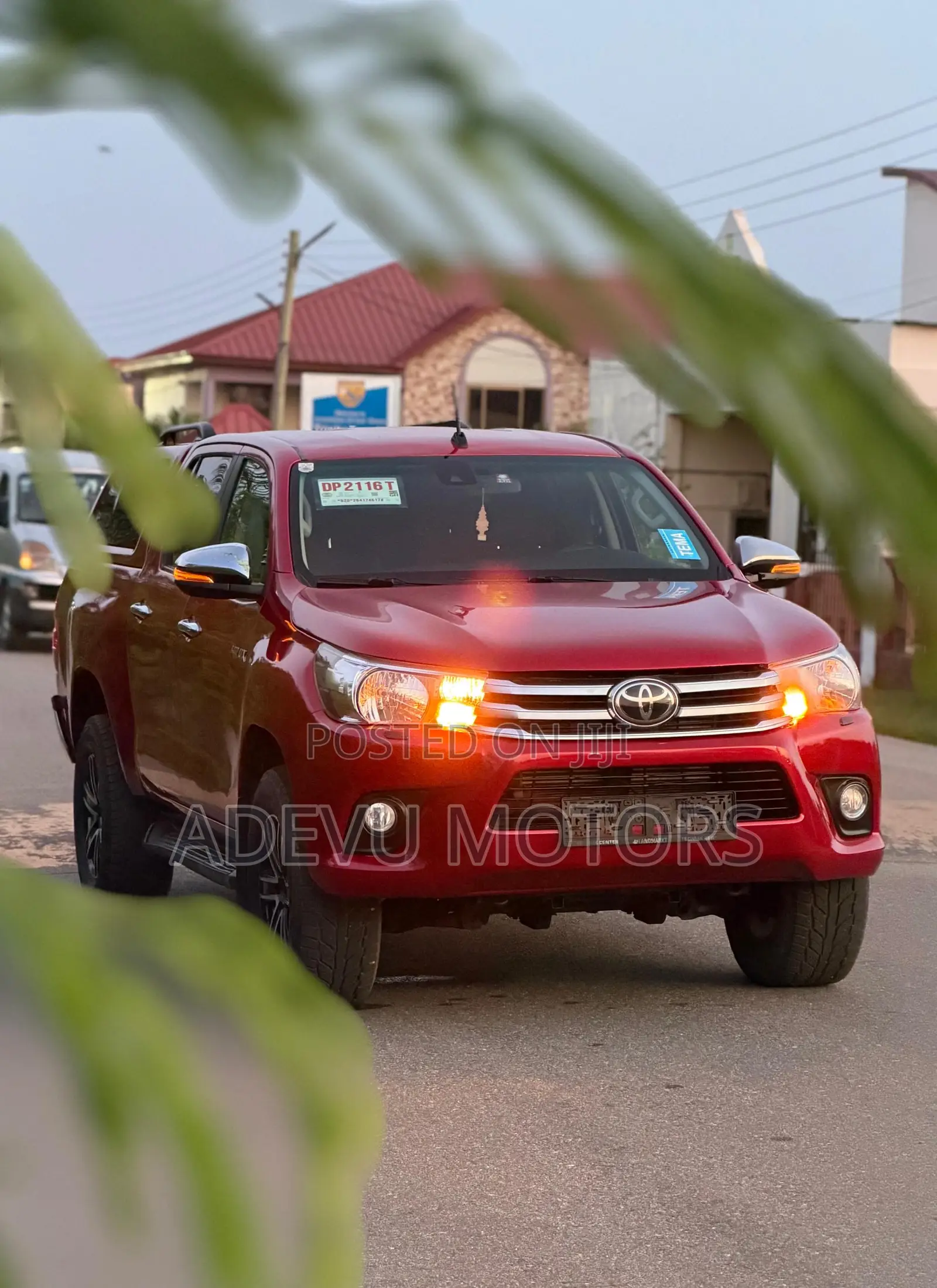 Toyota Hilux Revo Double Cab Deisel 2.4 RWD 2018 Burgundy