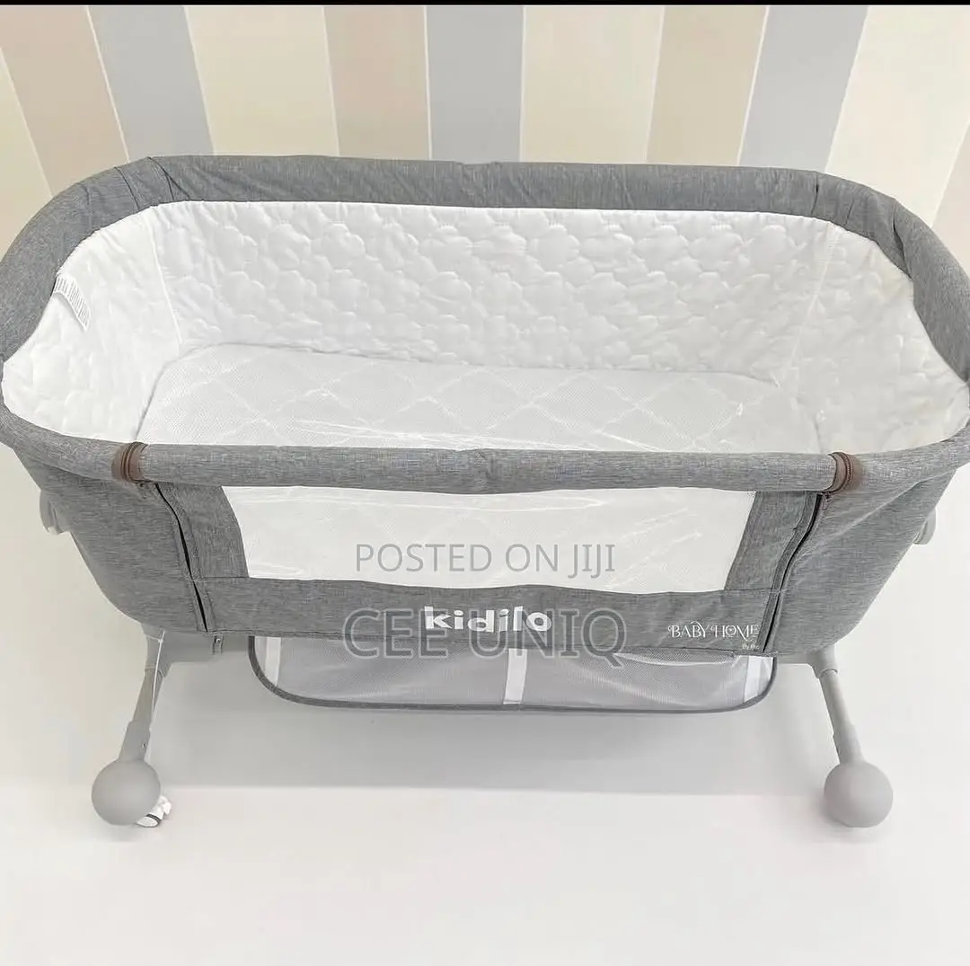 Comfort Kidilo Bedside Bassinet