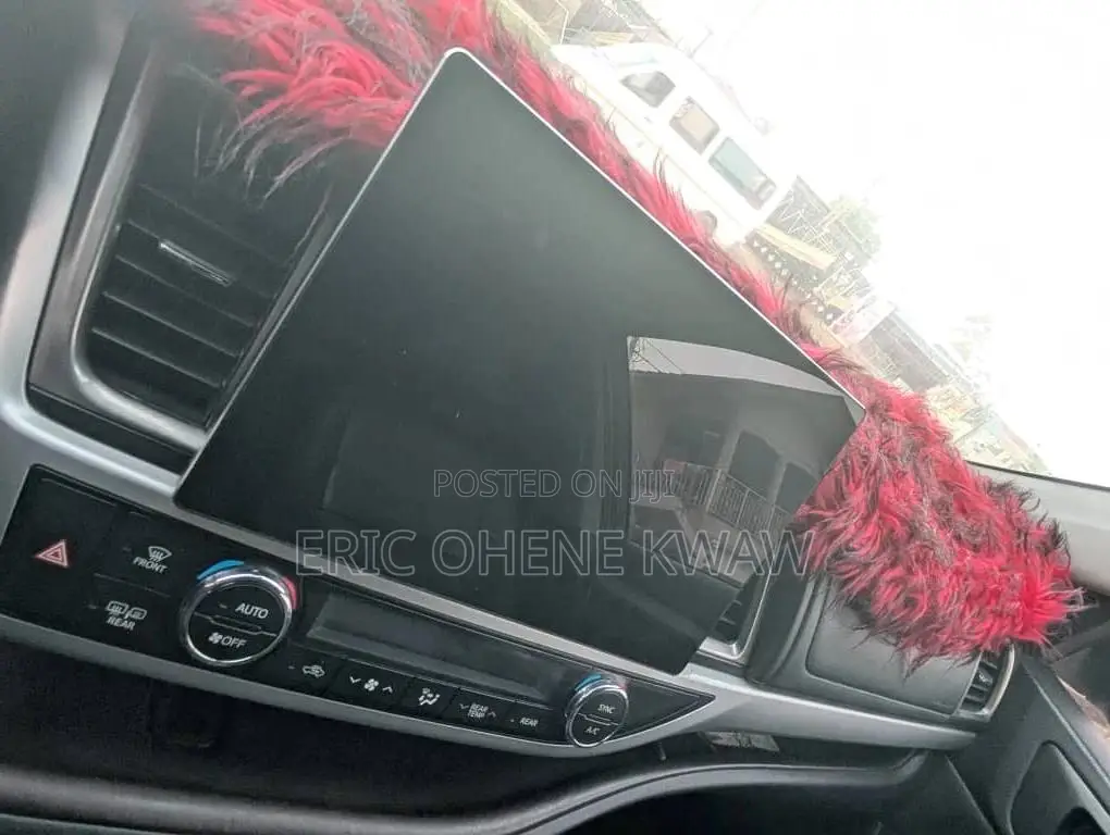 Toyota Highlander SE 2019 Black