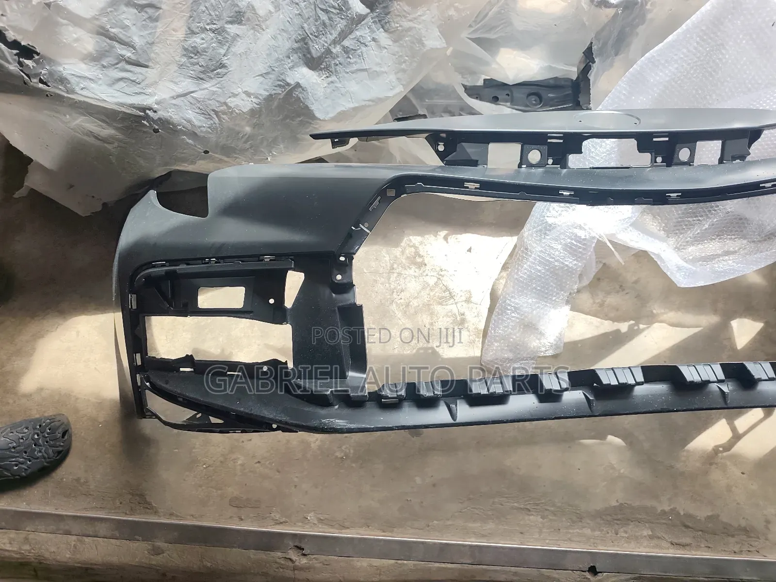 Toyota Corolla Front Bumper 2020 Se