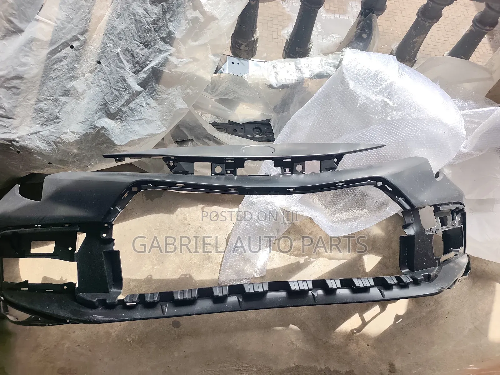 Toyota Corolla Front Bumper 2020 Se