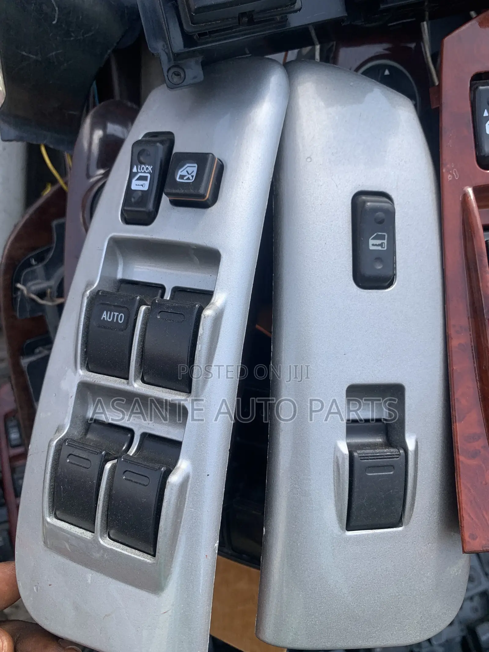 Vibe Power Window Switch