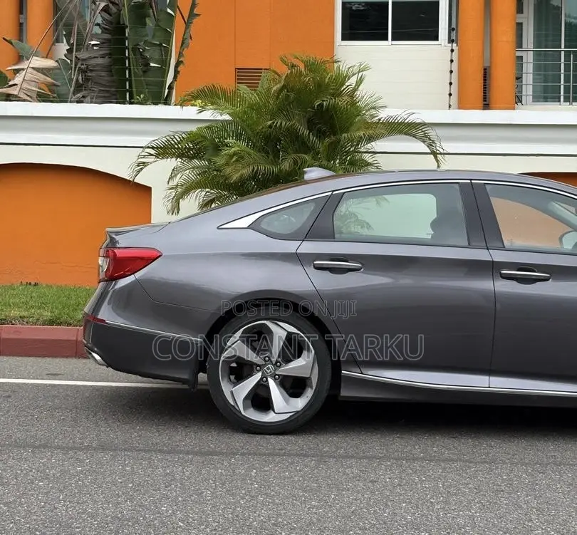 Honda Accord Touring 2018 Gray
