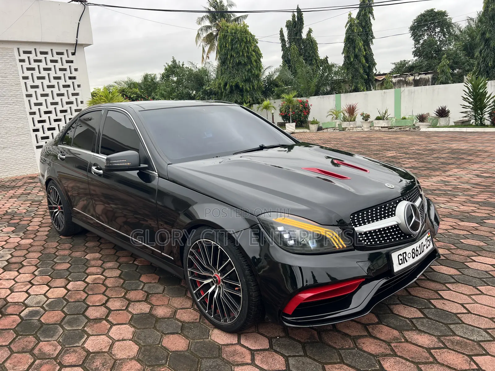 Mercedes-Benz C250 2013 Black