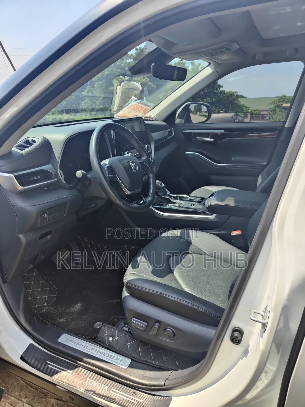 Toyota Highlander 2024 White