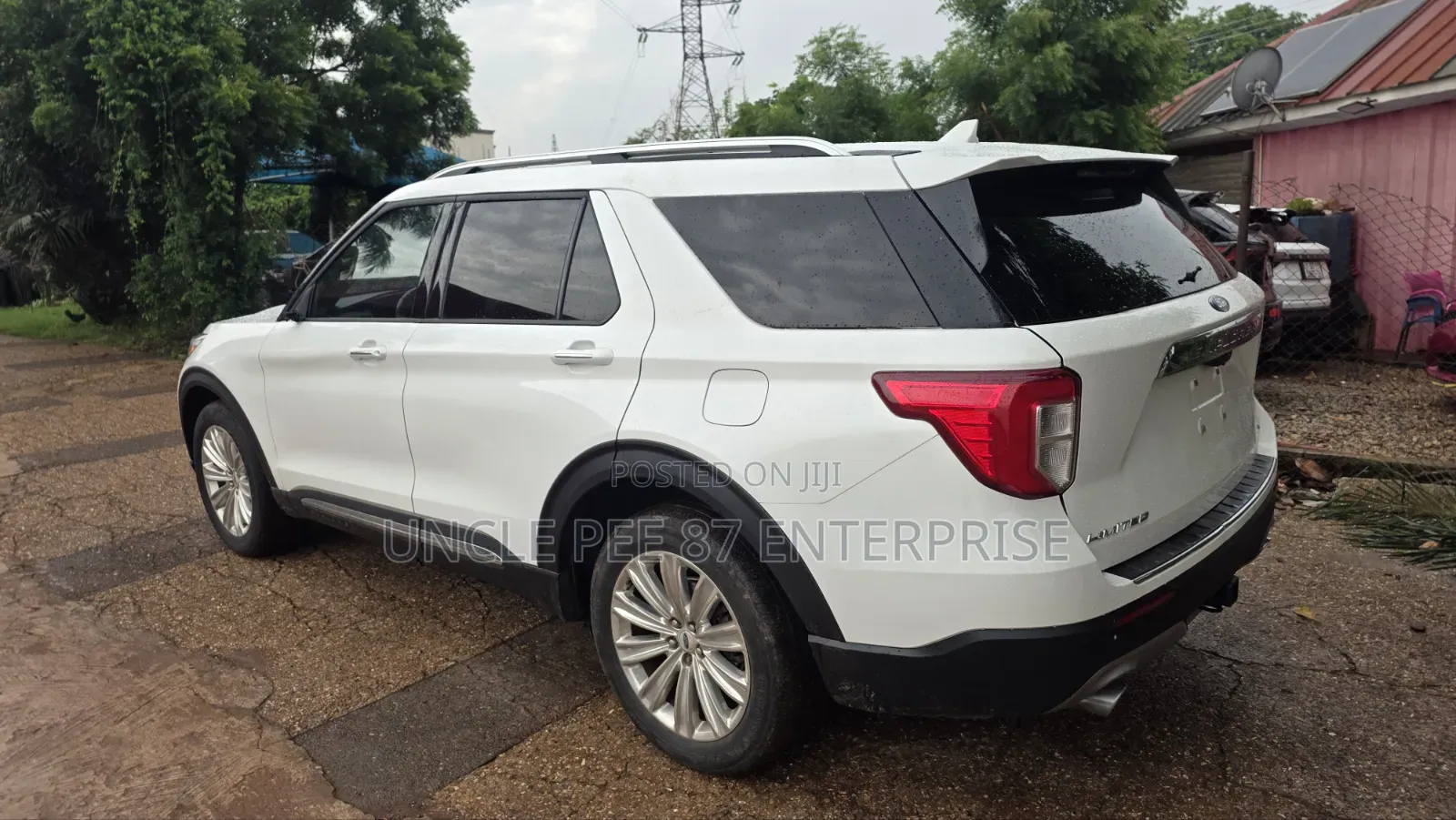 Ford Explorer 2021 White