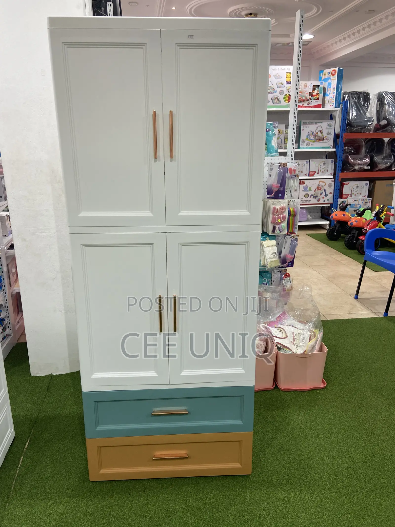 Elegance and Durable Wardrobe for Babies and Toddlers