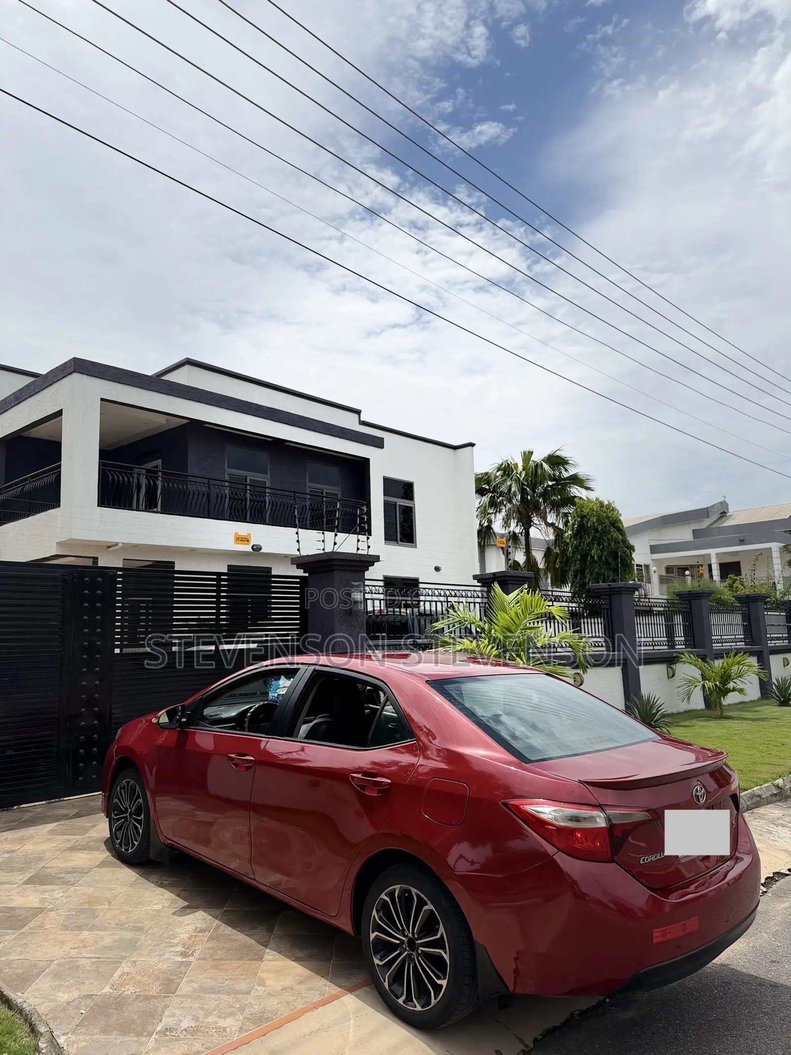 Toyota Corolla LE 4dr Sedan (1.8L 4cyl CVT) 2014 Red