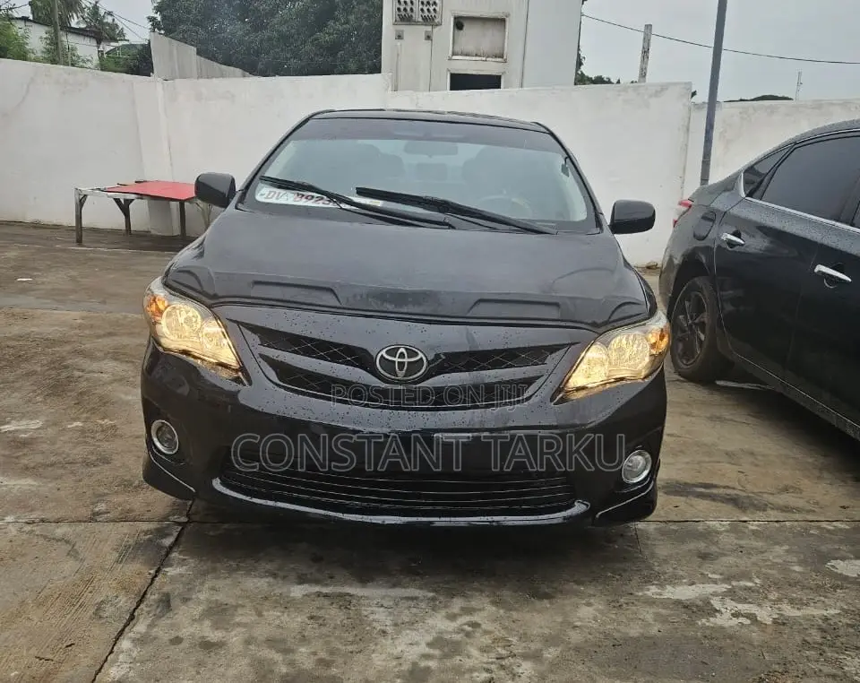 Toyota Corolla S 4dr Sedan (1.8L 4cyl 4A) 2013 Black