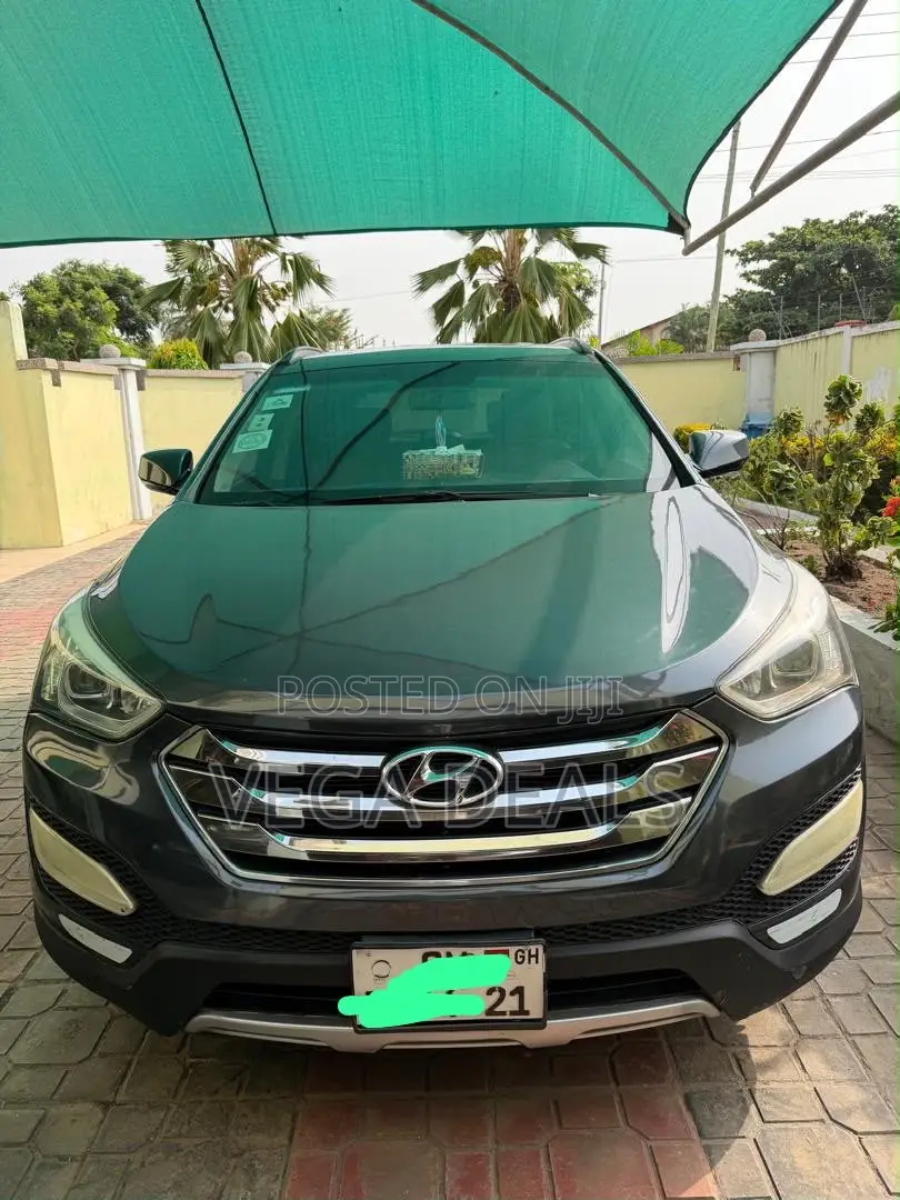 Hyundai Santa Fe 2013 Gray