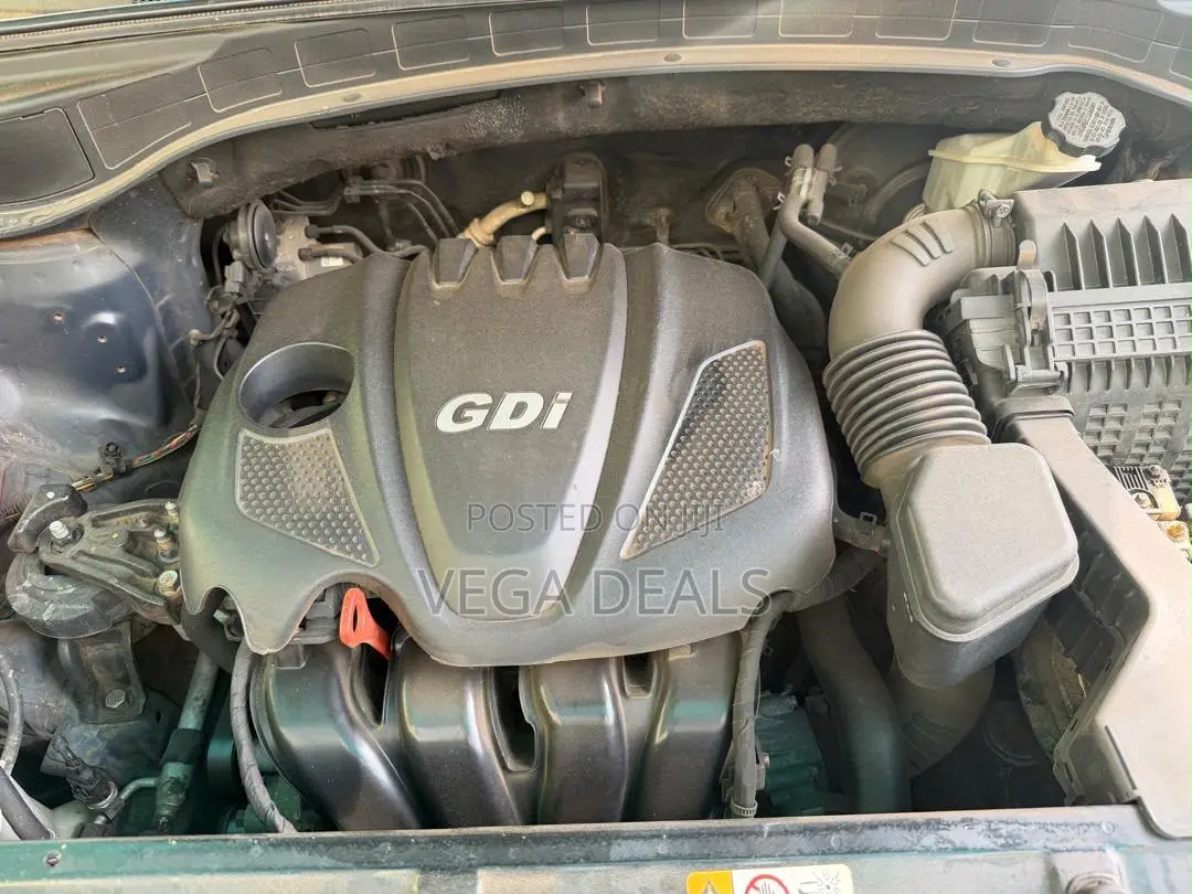 Hyundai Santa Fe 2013 Gray
