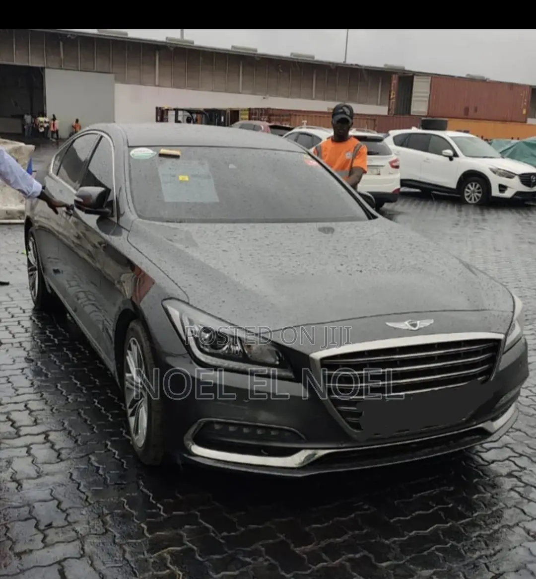 Hyundai Genesis 2016