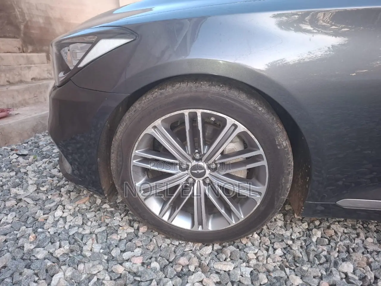 Hyundai Genesis 2016