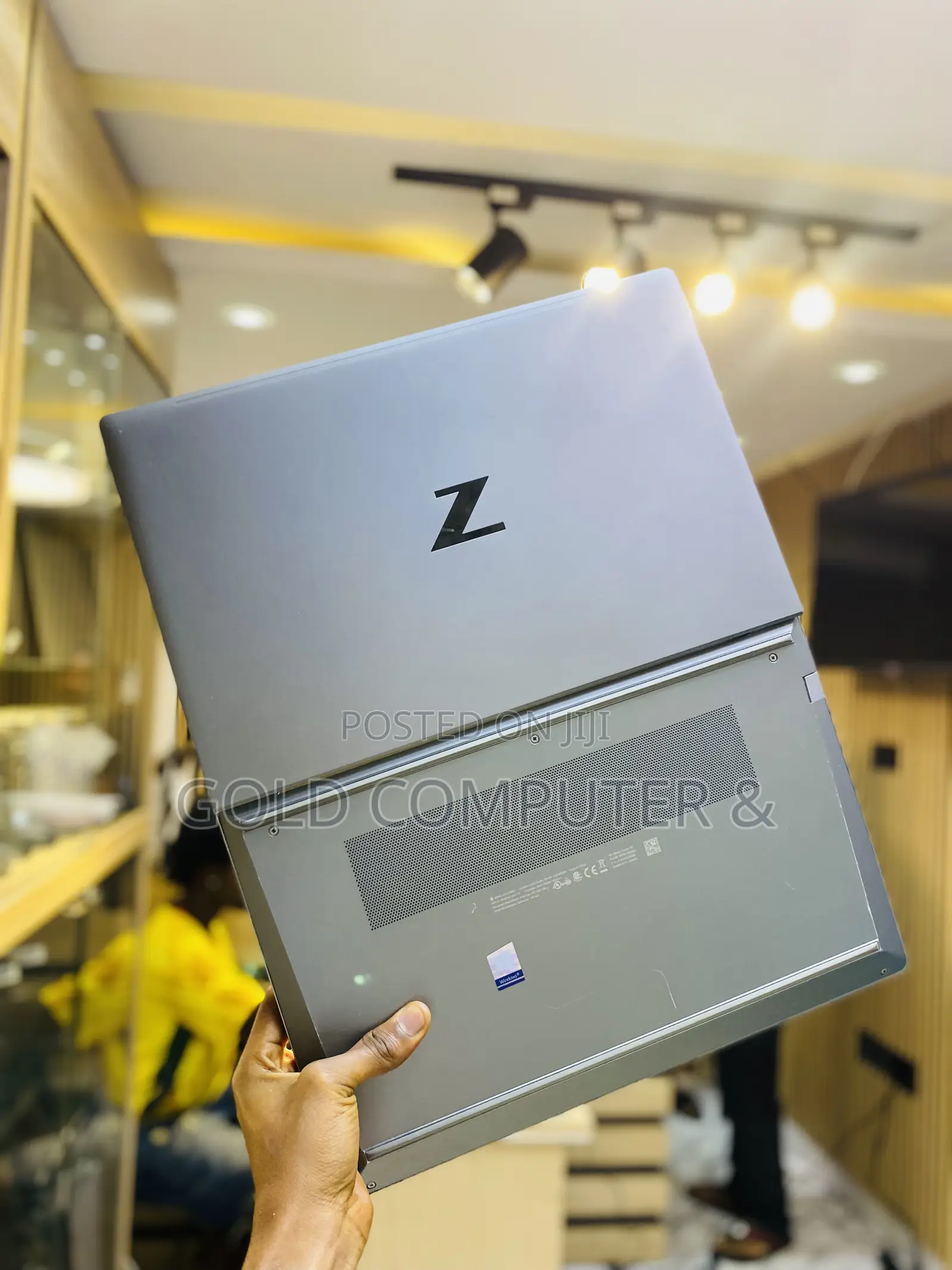 Laptop HP ZBook Firefly 15 G7 32GB Intel Core i9 SSD 512GB