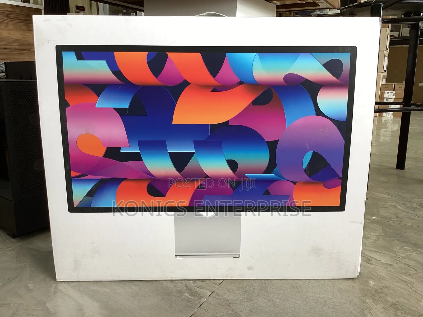 Apple Studio Display