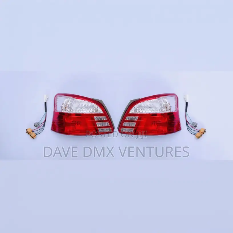 Toyota Yaris Sedan Tail Light 2006–2012