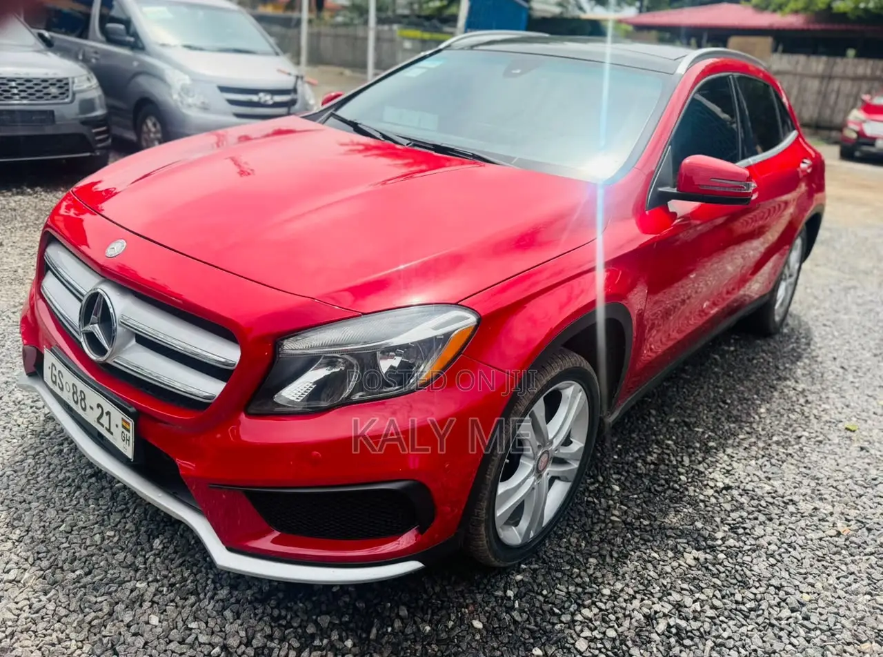 Mercedes-Benz GLA-Class 2016 Red